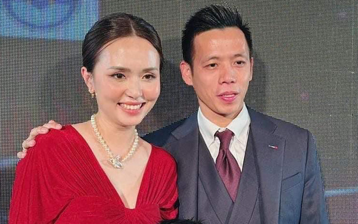 Vợ Duy Mạnh khen Văn Quyết khác người vì phẩm chất ngôi sao, thắng QBV vẫn không khoe Ảnh 2