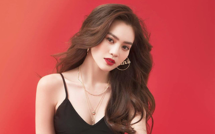 Ninh Dương Lan Ngọc gặp sự cố trên gương mặt, dân mạng không khỏi lo lắng Ảnh 2