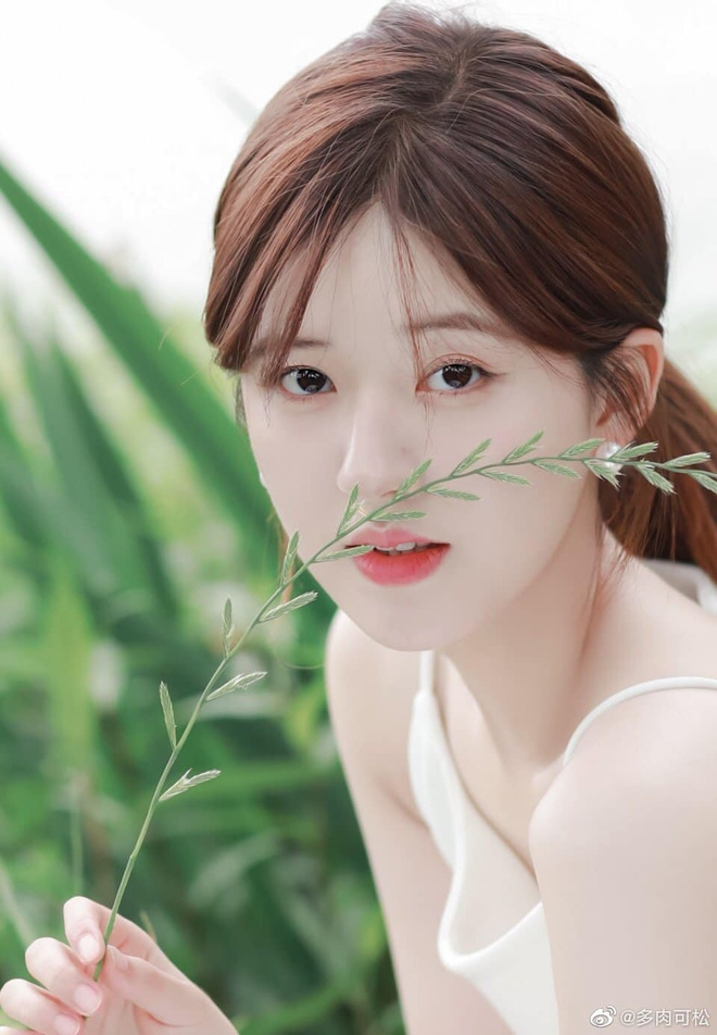 Triệu Lộ Tư dính tin đồn mắng chửi bạn diễn ngay trên phim trường.&nbsp;