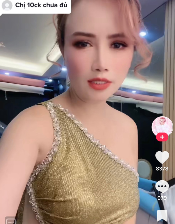 Trên trang TikTok cá nhân diễn viên Hoàng Yến đăng tải đoạn clip ngắn đáp trả thẳng thắn trước bình luận kém duyên từ anti-fan.