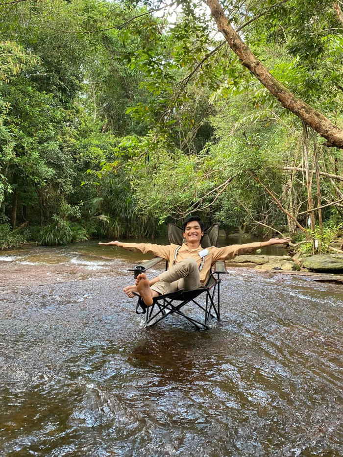 Mạc Văn Khoa luôn tỏa ra nguồn năng lượng tích cực