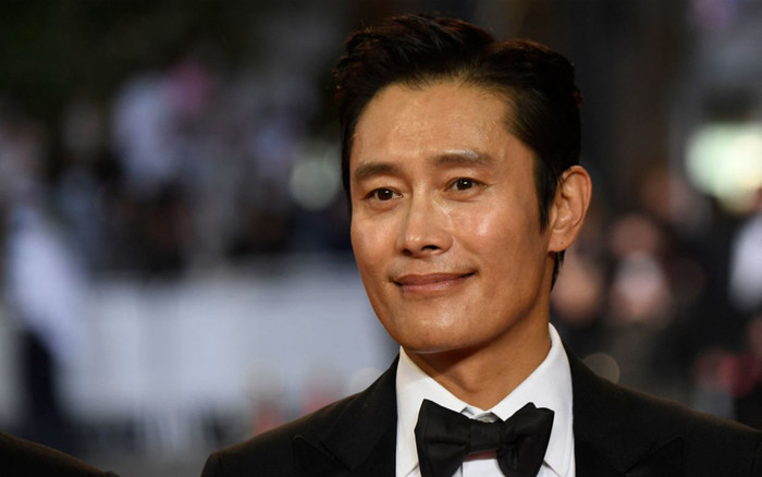 'Ông hoàng màn ảnh Hàn' Lee Byung Hun vướng tin đồn trốn thuế, phải nộp phạt 100 triệu won Ảnh 2