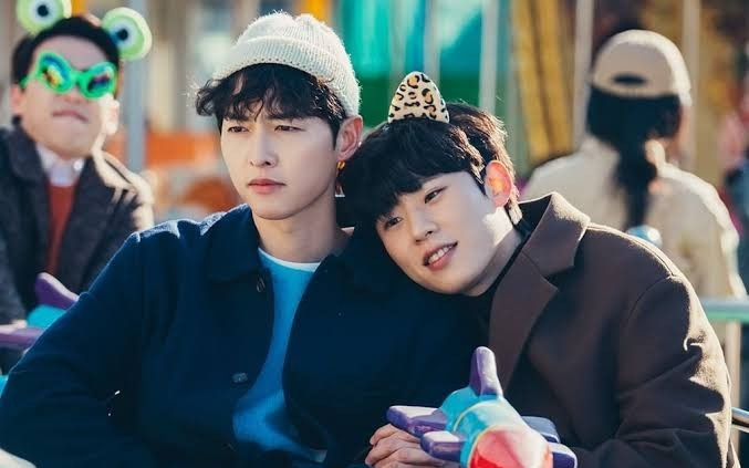 Những chuyện tình cảm lạnh trên phim Hàn: Có cả mối tình của Song Joong Ki Ảnh 2