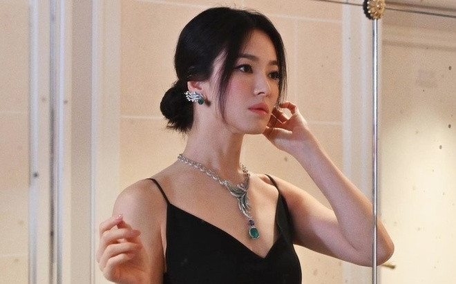 Top 5 bộ phim Hàn đáng ra đã có kết cục khác: Riêng Song Hye Kyo đã có tới 2 bộ gây sốc Ảnh 2