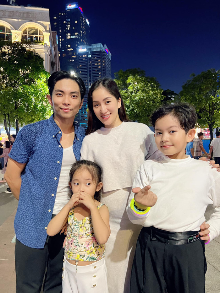 Tổ ấm nhỏ ngập tràn hạnh phúc của Khánh Thi và Phan Hiển