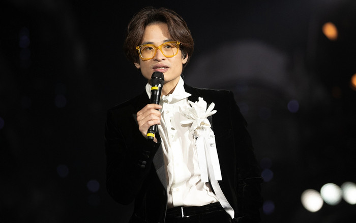 Xôn xao Hà Anh Tuấn gặp sự cố 'vồ ếch' trong live concert nhưng không ai để ý Ảnh 2