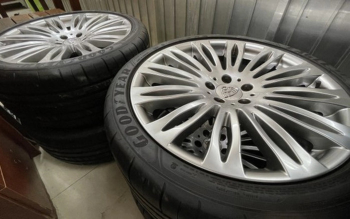 Vừa thử việc làm tài xế riêng, thanh niên liền bị bắt vì có hành động xấu với xe sang của cô chủ trẻ Ảnh 2