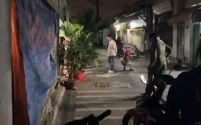 Cô gái trẻ bị thanh niên chặn đường tạt axit đến tử vong: Đã bắt được nghi phạm, lời khai gây bất ngờ Ảnh 2