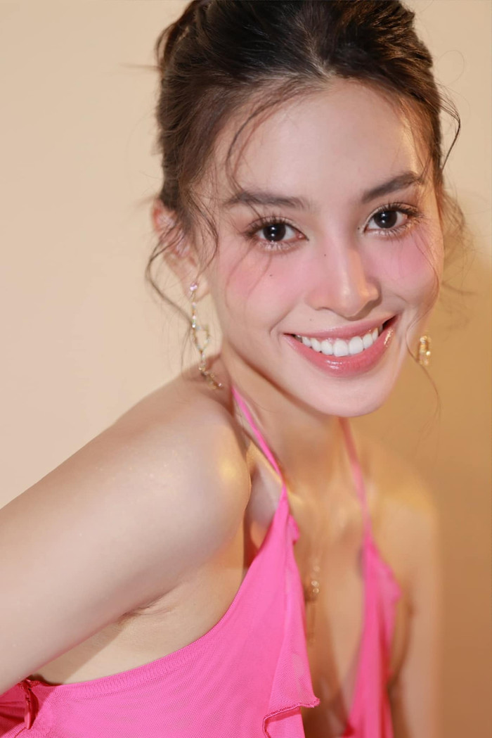 Tiểu Vy hiện đang là một trong những sao nữ trẻ tràn đầy triển vọng trong làng giải trí Việt