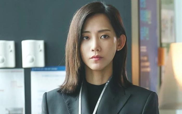 Các diễn viên Kdrama 'đóng đinh' với vai bị 'bay màu': Tình cũ Song Joong Ki đơ đến thảm họa Ảnh 2