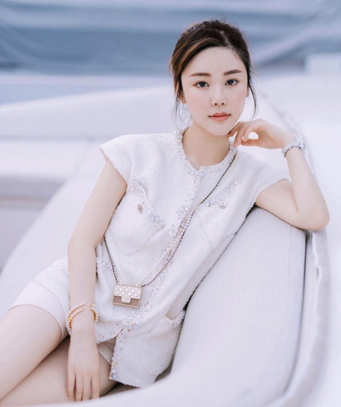 Kết quả xét nghiệm ADN xác nhận các phần thi thể được tìm thấy ở tầng trệt ngôi nhà ba tầng thuộc làng Lung Mei Tsuen, quận Tai Po - đang là hiện trường vụ án - là của người mẫu Thái Thiên Phượng.