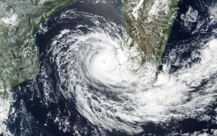 Xuất hiện cơn bão tồn tại lâu nhất thế giới, tung hoành suốt hơn tháng nay chưa dừng Ảnh 2