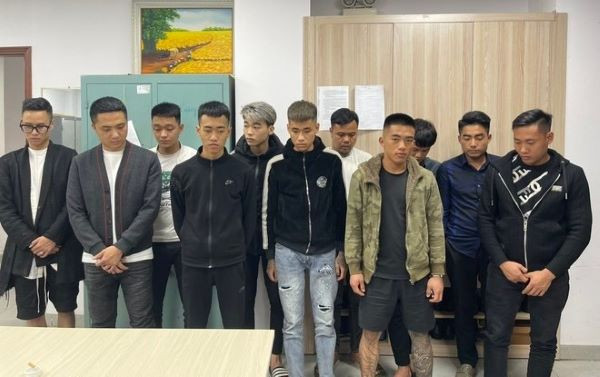 Nhóm đối tượng tổ chức sử dụng trái phép ma túy