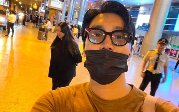 Trước thềm concert, 3 thành viên Super Junior đã 'hạ cánh' Việt Nam Ảnh 2