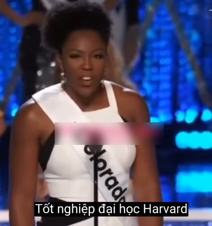 'Quái vật nghìn máu' chính là người đẹp đến từ Colorado. Cô tốt nghiệp Đại học Harvard với bằng Sinh học thần kinh và được học về nghiên cứu khoa học thần kinh trong tương lai của người Mỹ gốc Phi. Trong tương lai, cô muốn trở thành một tiến sĩ.