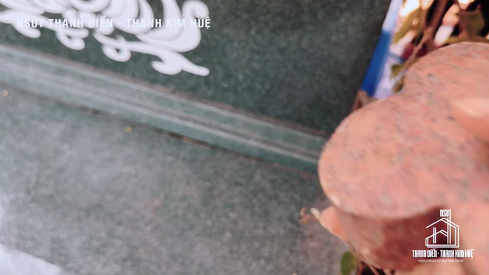 Mộ NSƯT Thanh Kim Huệ bị giẫm đạp tan nát sau lễ tang NSƯT Vũ Linh, NSND Thanh Điền nói lời xót xa Ảnh 4