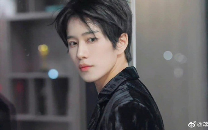 Một nam ca sĩ nổi tiếng showbiz mắc ung thư phổi giai đoạn cuối ở tuổi 27 Ảnh 2