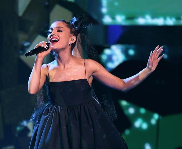 Ariana Grande and The Weeknd: The 'golden addition' of the world music industry Photo 3