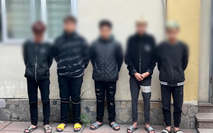 Nhóm thiếu niên rủ nhau đi cướp nhưng bị bố mẹ gọi về một nửa, số còn lại làm ra hành động ngán ngẩm Ảnh 2