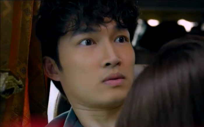 Đừng Nói Khi Yêu tập 19: Đình Tú công khai vỗ về em gái Mạnh Trường, bảo yêu thì lại chối Ảnh 2