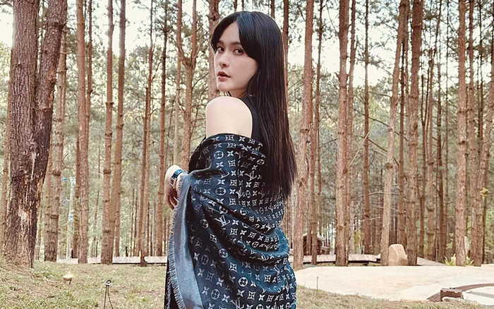 Đoàn Di Băng đưa ra loạt bằng chứng khi bị nghi mua túi hiệu giả, dân mạng nhìn vào chỉ biết 'sốc' Ảnh 2