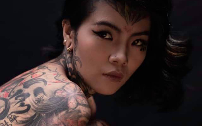 Nữ thợ xăm trải lòng về công việc xăm vùng 'khó nói': Từng bị gia đình từ mặt, hàng xóm dị nghị Ảnh 2