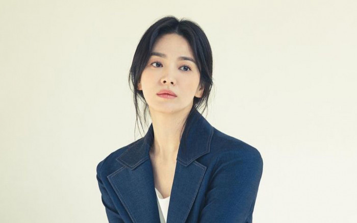 Song Hye Kyo được khen kính nghiệp vì điều này, bảo sao cho chồng cũ 'hít khói' với thành tích khủng Ảnh 2