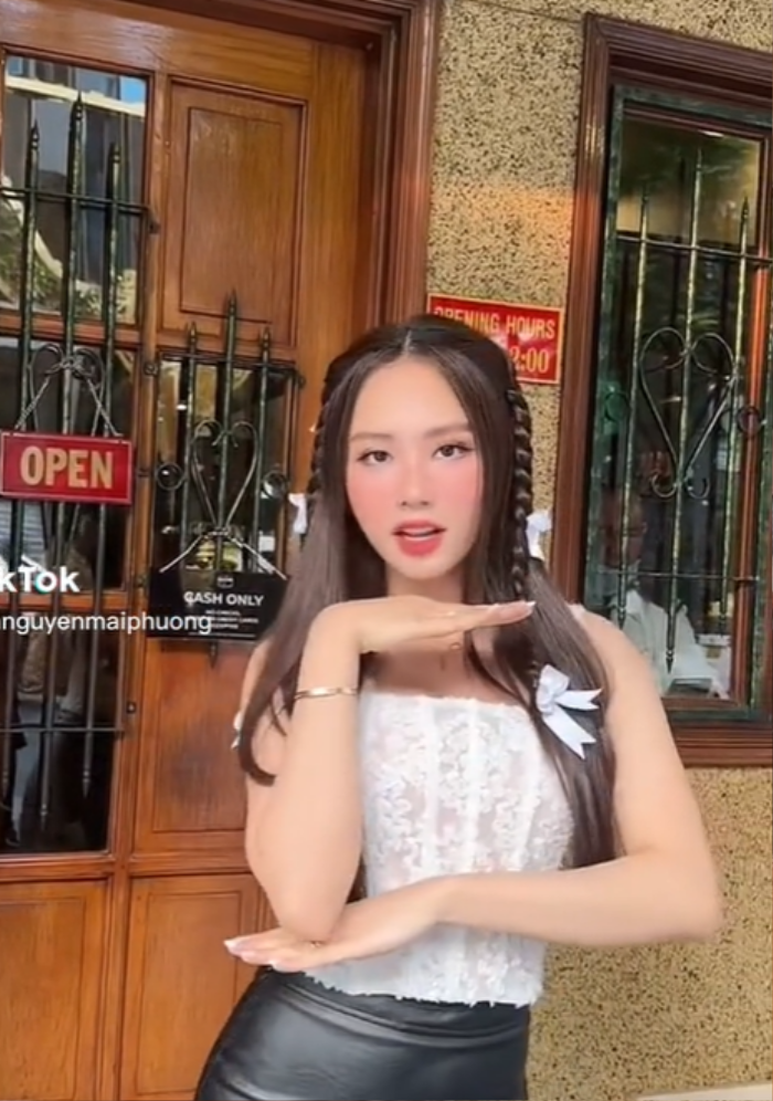 Mai Phương tiếp tục bị 'ném đá' khi đu trend Tiktok, fan xót xa: 'Ai cũng nhảy chỉ mình chị bị chỉ trích' Ảnh 3