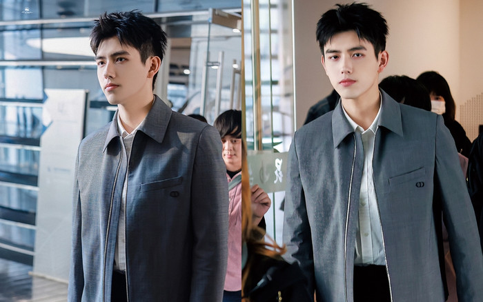 Trần Phi Vũ lần đầu lộ diện sau ồn ào giường chiếu: Visual mê mẩn, ánh mắt buồn rười rượi gây chú ý Ảnh 1