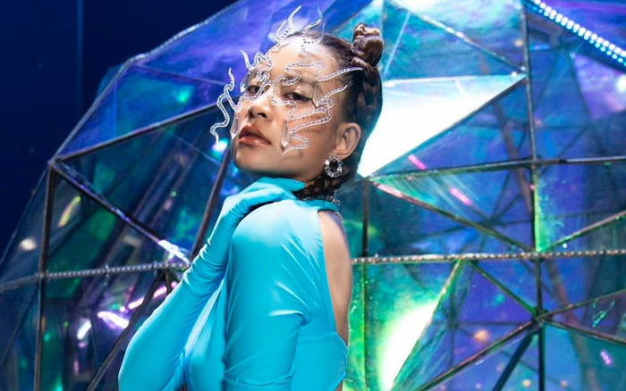 Sau See Tình, khán giả Hàn Quốc mê mẩn ca khúc khác của Hoàng Thùy Linh: 'Gây nghiện ghê ý' Ảnh 2