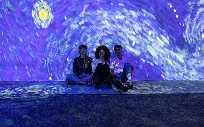 'Không gian đắm chìm' tại triển lãm Đa giác quan Van Gogh: Cái đẹp của nghệ thuật dưới nhiều dạng thức Ảnh 2