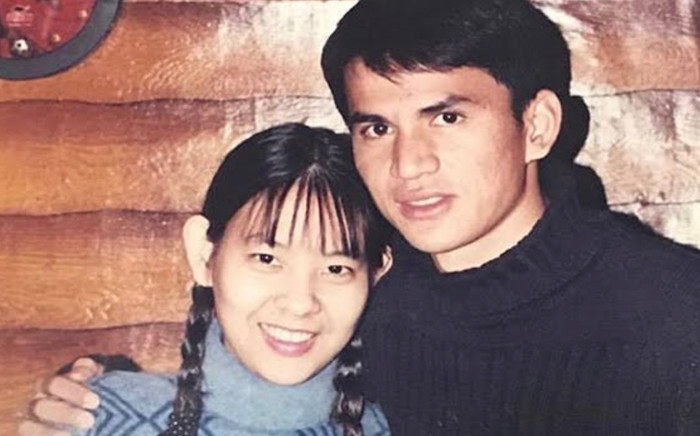 Ngỡ ngàng trước nhan sắc của vợ Kiatiasuk thời trẻ Ảnh 2