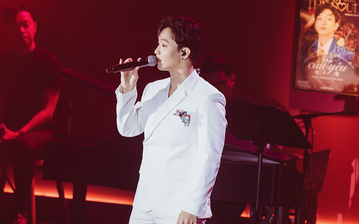 Hoàng Dũng tiết lộ quãng thời gian chập chững vào showbiz: 'Là tờ giấy trắng, vô định, mất phương hướng' Ảnh 2