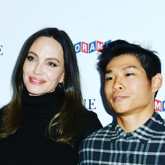 Theo Page Six, được biết con trai nuôi Angelina Jolie đã tốt nghiệp trung học vào tháng 6 năm 2021