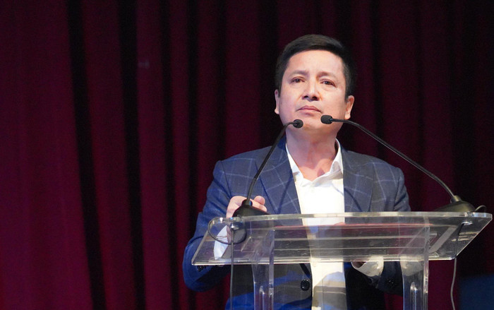 Nghệ sĩ Chí Trung phân trần về nghi vấn 'định hướng' dư luận vụ việc 4 tiếp viên hàng không Ảnh 2