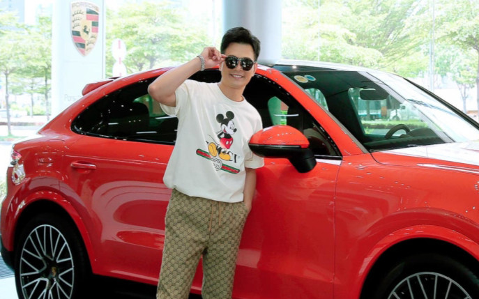 Cuộc sống hiện tại của 'Ông vua nhạc miền Tây': Ở biệt phủ 4.000m2, chi 7 tỷ mua xế hộp Ảnh 2