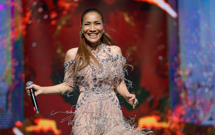 Một nữ ca sĩ nổi tiếng chia sẻ chuyện sao Việt bí mật sang Mỹ sinh con: 'Tội nghiệp lắm, rất stress...' Ảnh 2