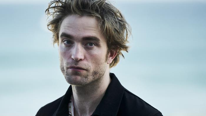  Robert Pattinson 6 tuần không gội đầu, cơ thể bốc mùi khiến cả trường quay phát hoảng Ảnh 2