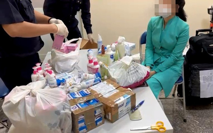 4 nữ tiếp viên hàng không xách hơn 11kg ma túy được trả tự do, vụ án có tiếp tục điều tra không? Ảnh 2