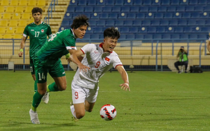 U23 Việt Nam của HLV Troussier: Đá như Man City nhưng chuyền hỏng nhiều Ảnh 2