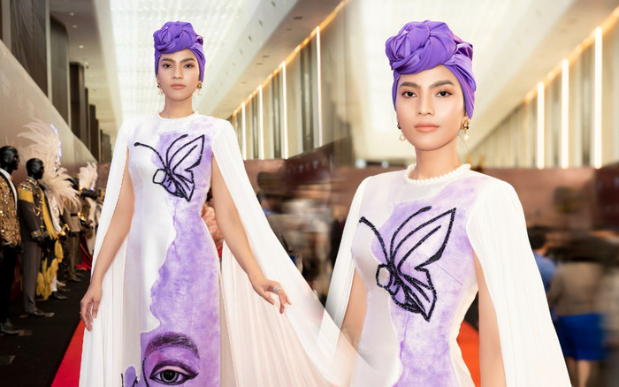 Chẳng cần váy áo lụa là, Trương Thị May quấn khăn turban, diện áo dài nuốt sạch ống kính Ảnh 2