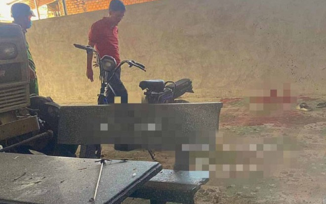 Diễn biến đau lòng vụ 2 nam sinh bị thương sau tiếng nổ lớn Ảnh 2