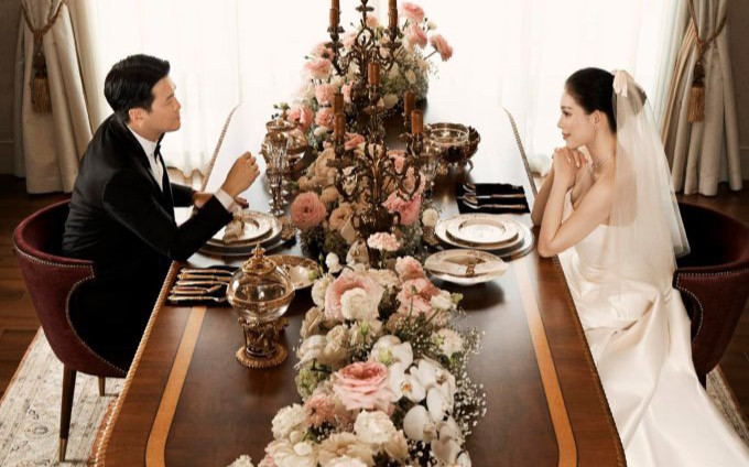 Chịu chơi như Linh Rin - Phillip Nguyễn: Chi luôn 2 tỷ tặng quà cho khách mời tham dự Ảnh 2