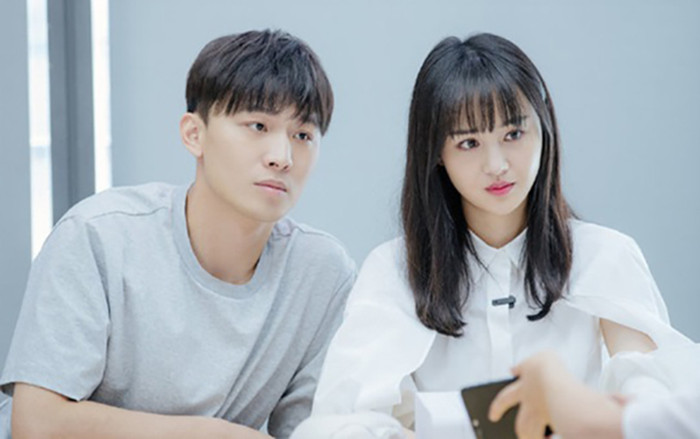 Rò rỉ video Trương Hằng nằm lăn lộn, khóc lóc vì bị Trịnh Sảng bắt tại trận ngoại tình Ảnh 2