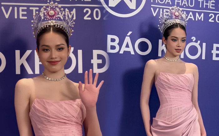 Hoa hậu Thanh Thuỷ đi 'chân đất' đến dự thảm đỏ? Ảnh 2