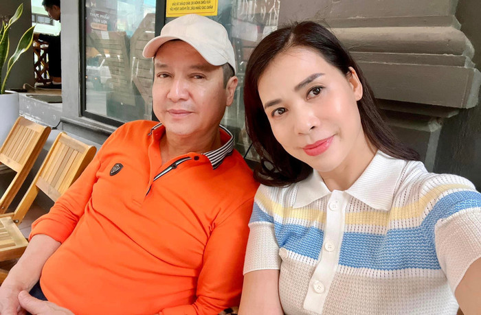 Chí Trung từng tâm sự, từ khi có bạn gái doanh nhân bên đời, cuộc sống anh có nhiều thay đổi tích cực đáng kể. 