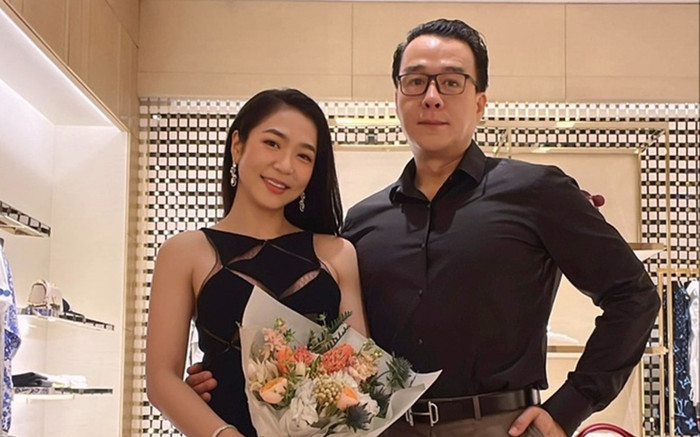 Được gợi ý 'nên chọn người đàn ông xứng với nét đẹp trời ban', vợ 'vua cá Koi' khéo léo trả lời Ảnh 2