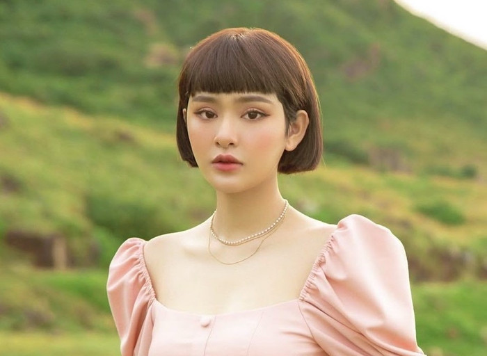 Giữa làn sóng tẩy chay, xôn xao Hiền Hồ ngồi hát nhưng không một khán giả đến xem? Ảnh 2