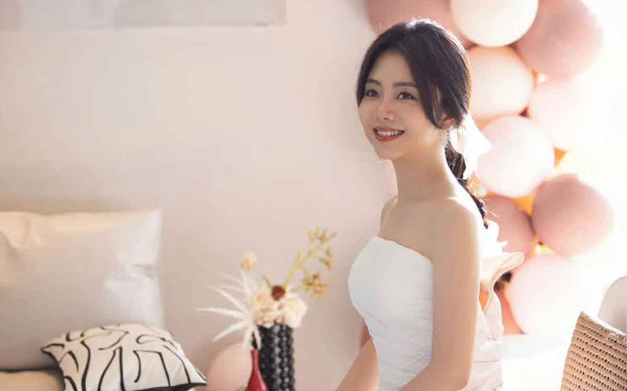 Những lần hiếm hoi Đàm Tùng Vận diện váy cưới trên màn ảnh: Lần nào cũng khiến fan 'tan chảy' Ảnh 2