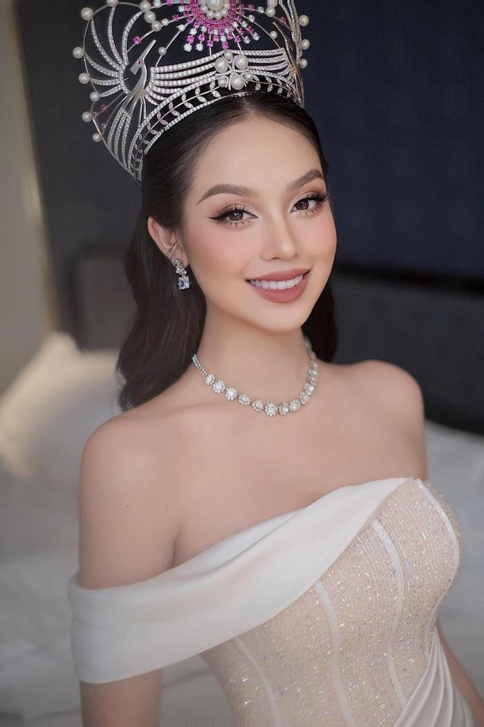 Hoa hậu Thanh Thuỷ 'mướt mắt' với visual chuẩn beauty queen: Dao kéo thế này thì đáng đồng tiền bát gạo! Ảnh 4